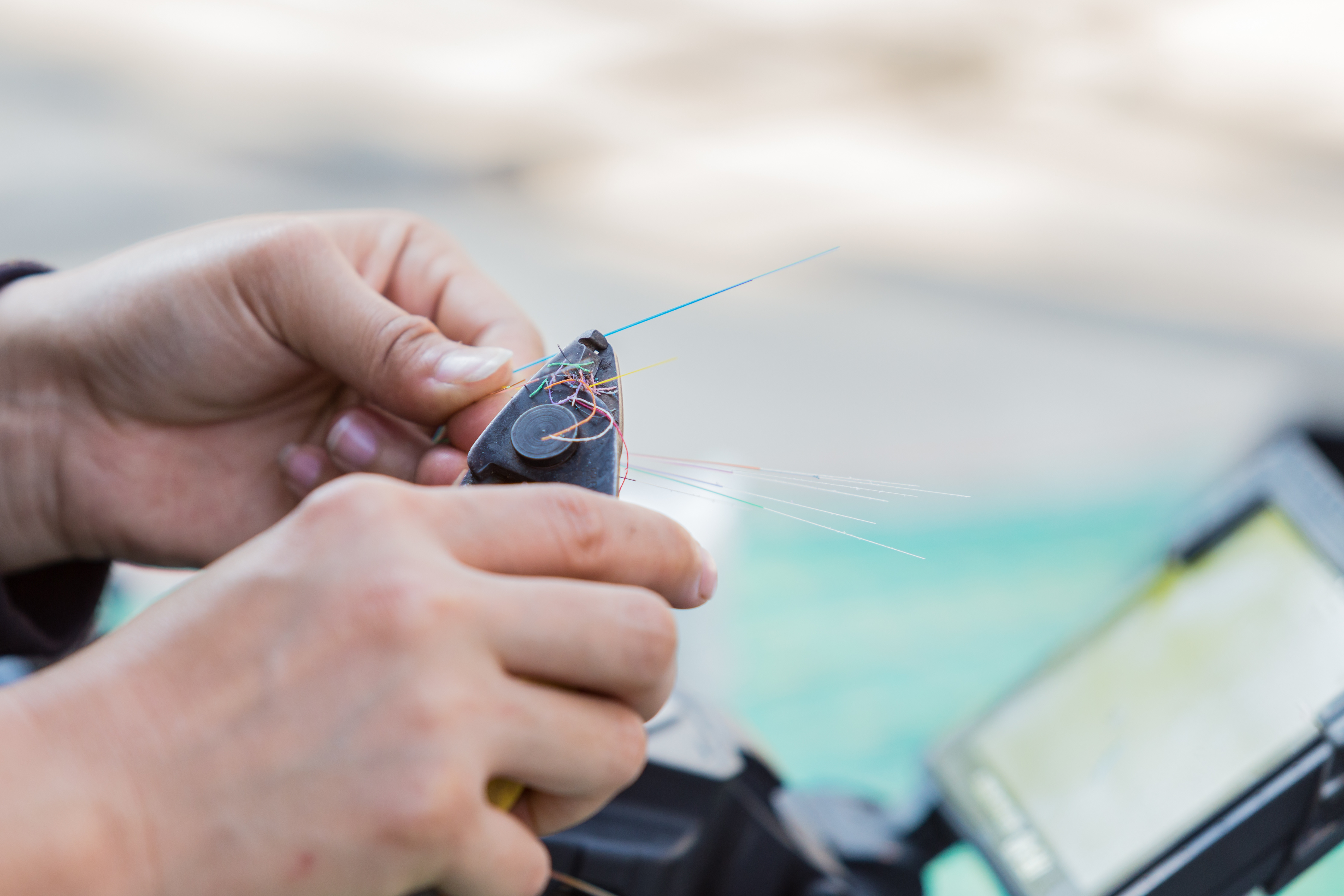 fiber-optic-splicer